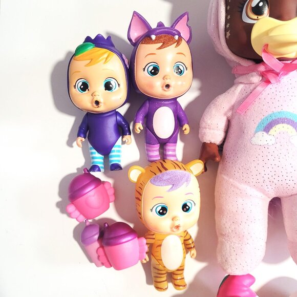 Lot of Cry Babies Dolls and Figures - Picture 2 of 5